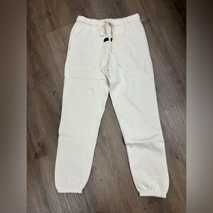 Fear of God Essentials Eggshell Sweatpants Size Small
